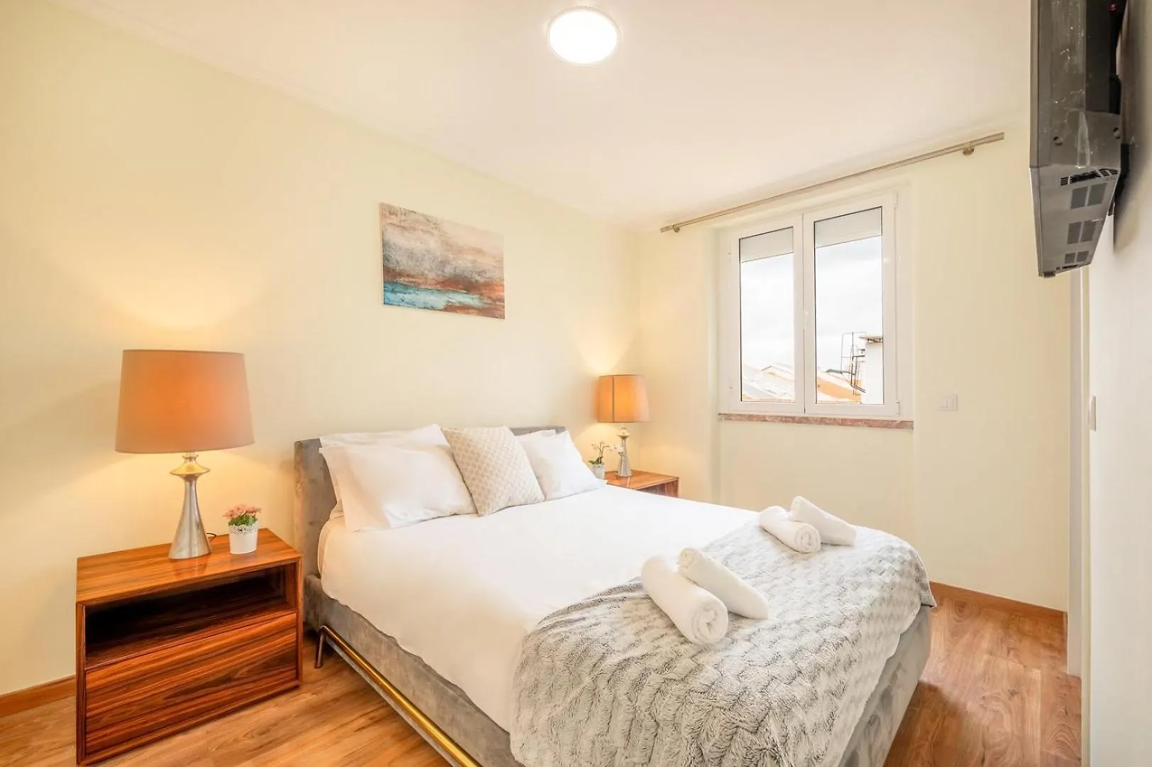 Guestready - Happy Home In Santa Cruz Lisboa 0*,  Portugal