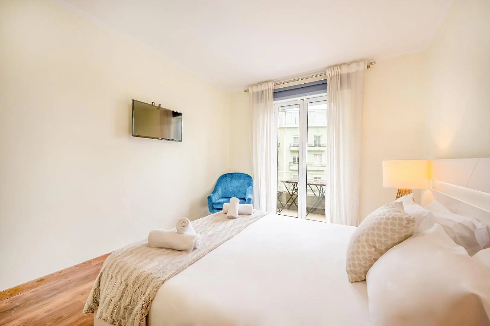 Guestready - Happy Home In Santa Cruz Лиссабон 0*,  Португалия